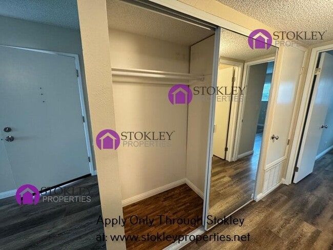 Building Photo - 1410 Kenwal Rd