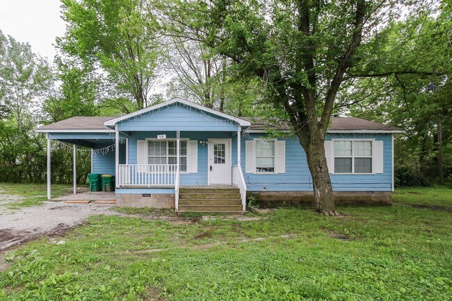 Primary Photo - 3 Bed 2 Bath in Springdale