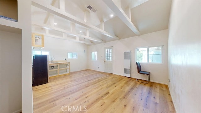 Building Photo - 13322 Valleyheart Dr N