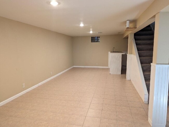 Building Photo - 22659 Old Hwy 169