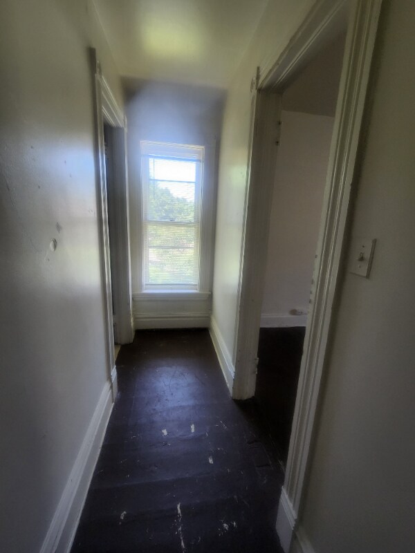 Building Photo - 816 W William St