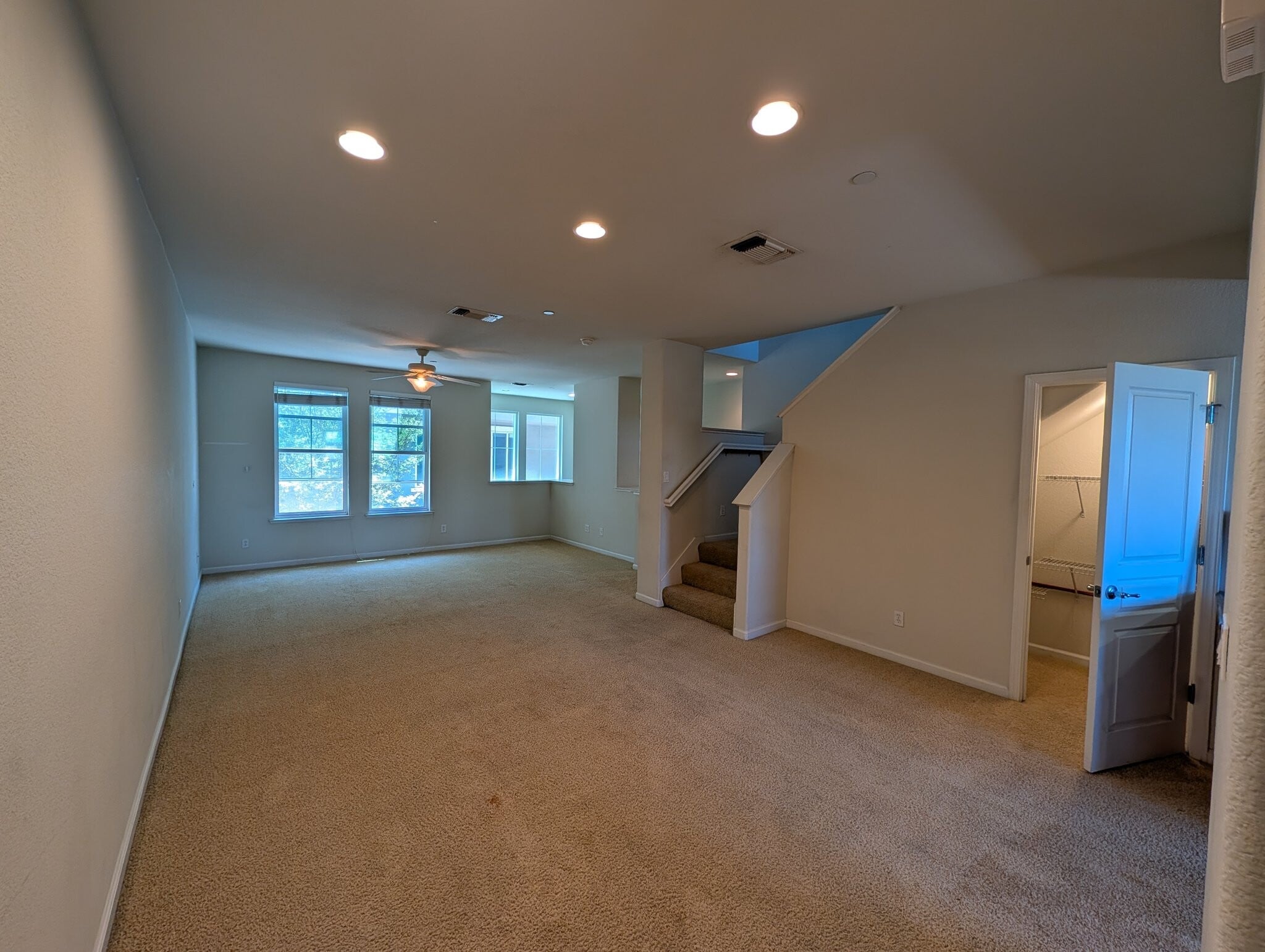Building Photo - 1319 De Altura Common