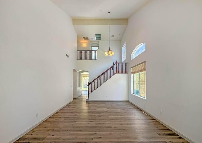 Building Photo - 7085 W Andrew Ln