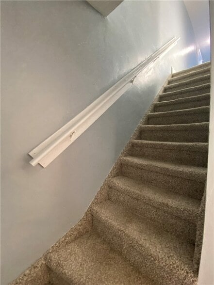 Building Photo - 908 North Ave