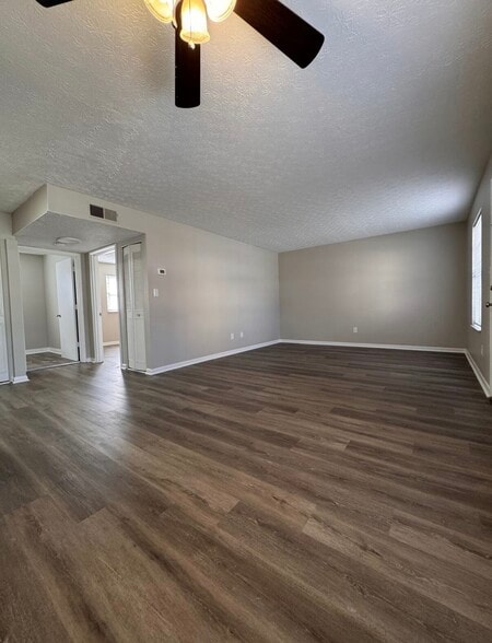 Building Photo - 4818 S 3rd St