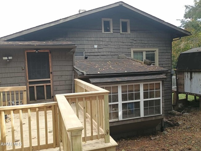 Building Photo - 106 Ruskin Dr