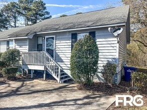 Building Photo - 205 Wyndham Cir