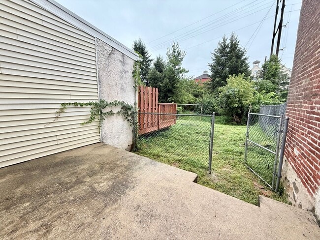 Building Photo - Charming 2-Bedroom Townhome in Conshohocken
