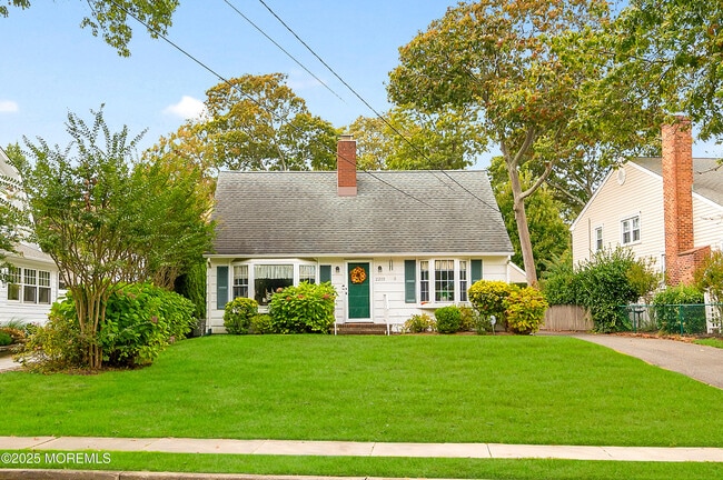 Primary Photo - 2203 3rd Ave