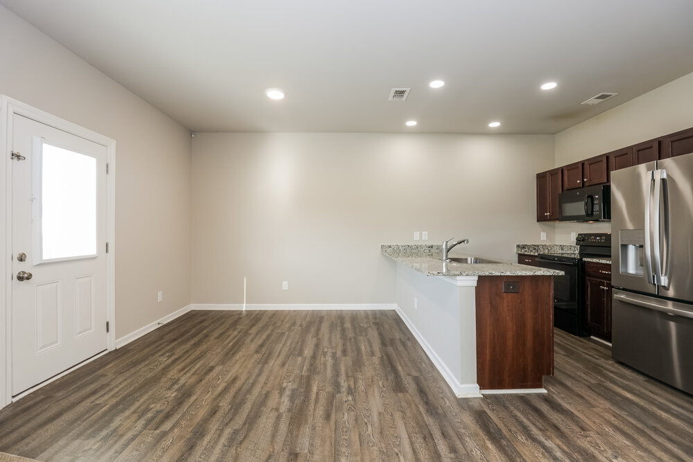 Building Photo - 2228 Lismore Dr