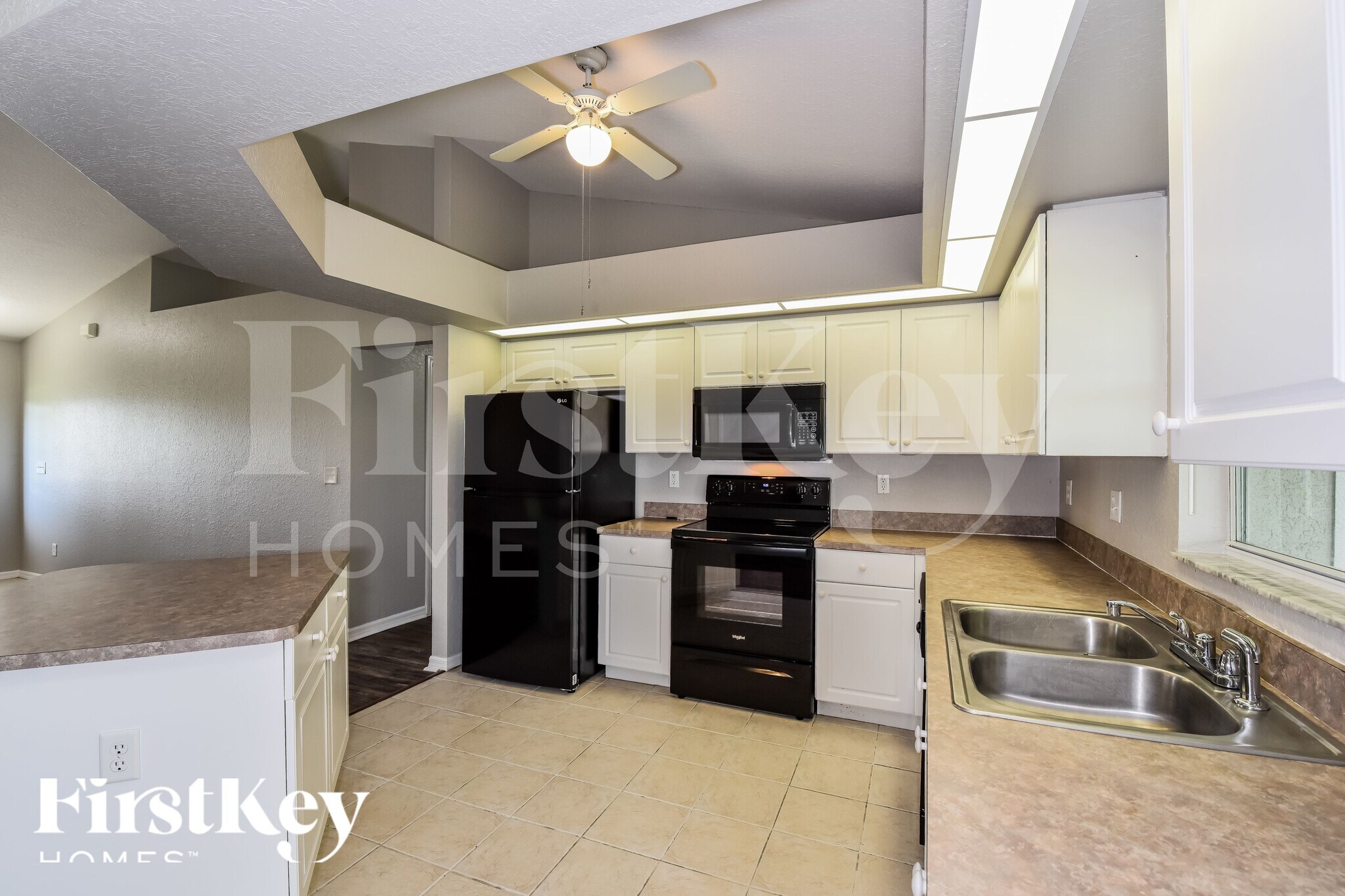 Building Photo - 3619 NW 41st Ln