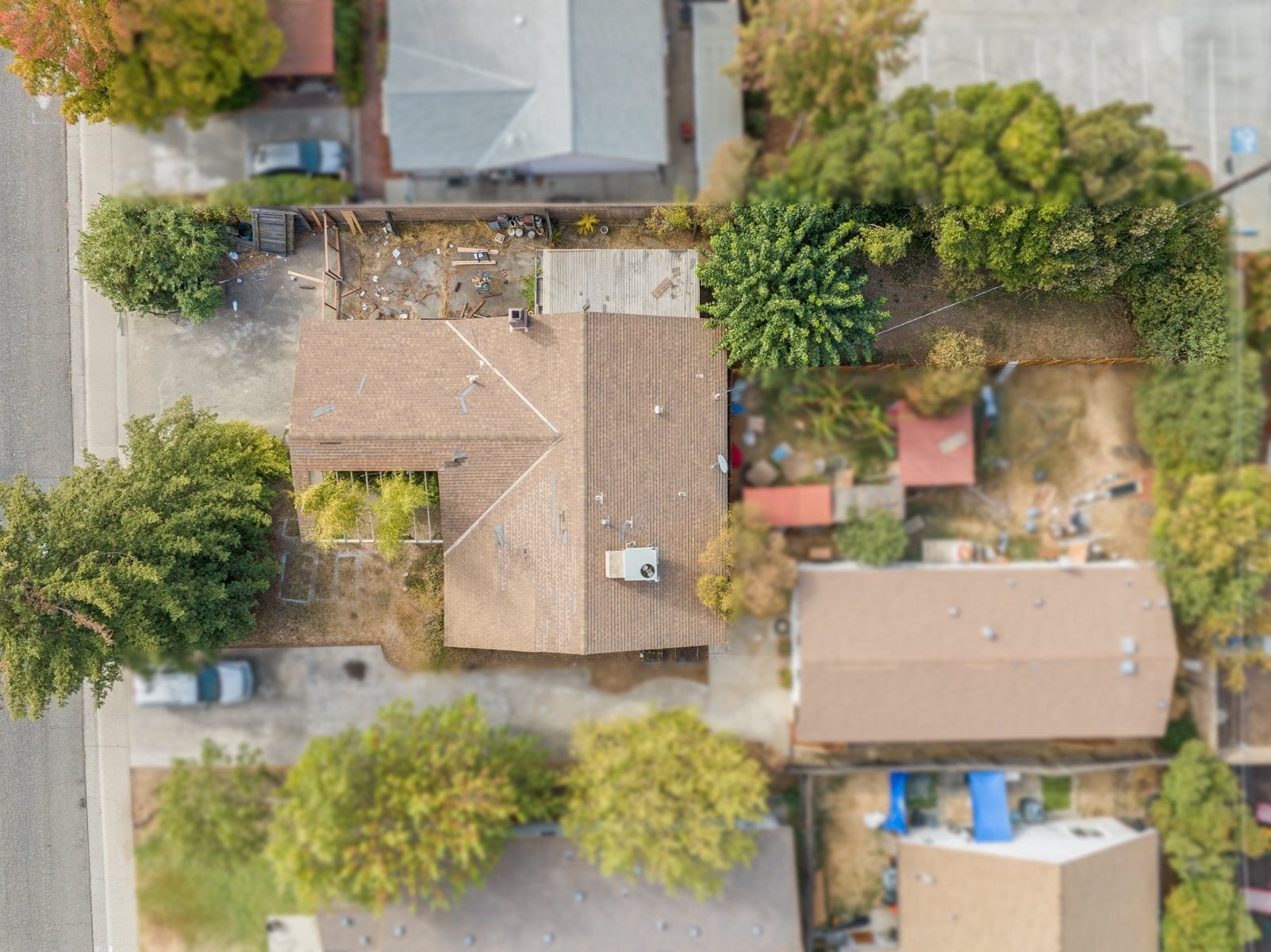 Building Photo - 8917 Fredric Ave