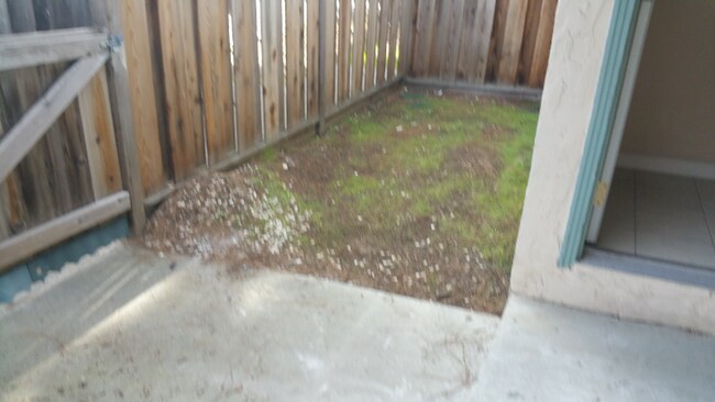Building Photo - 1156 Ayala Dr