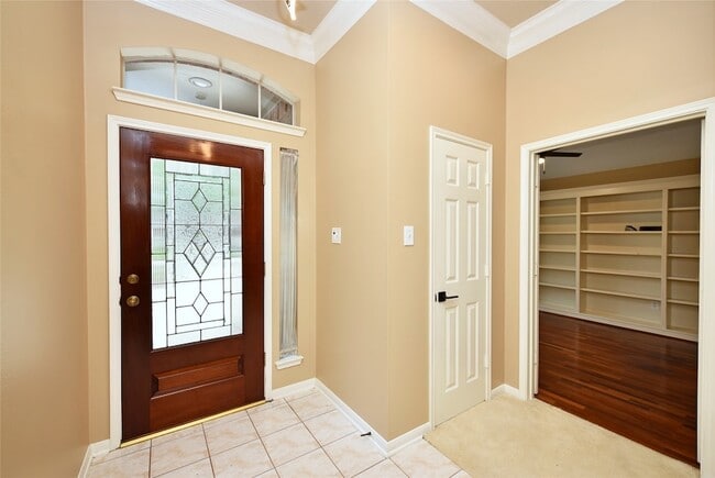 Building Photo - 7602 Melody Cir