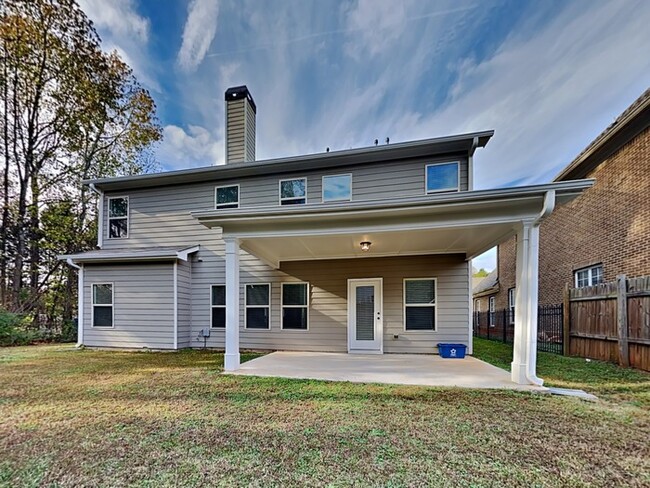 Building Photo - Cozy Home located in Loganville!