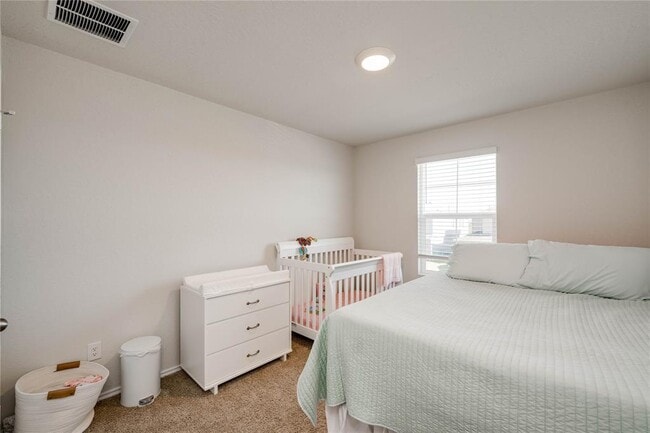 Building Photo - 216 Skipping Stone Ln