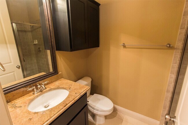 Building Photo - 7416 Bishop Rd