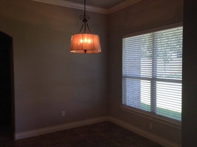 Building Photo - Edmond Schools + Kelly Lake Estates + 4 bedrooms + Community Pool