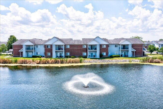 Building Photo - Cross Pointe Business Park***Walking Distance to Costco***2 Bedroom Apartment Promenade Developme...