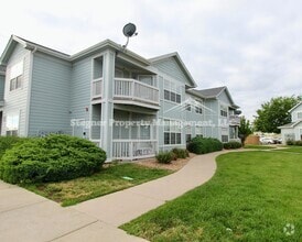 Building Photo - Great Condo in Greeley