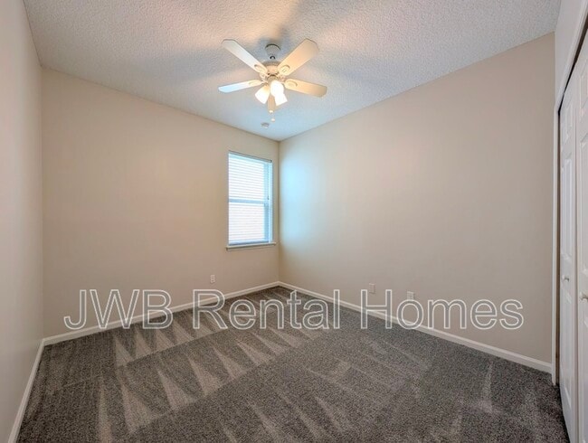 Building Photo - 94 Carlson Ct