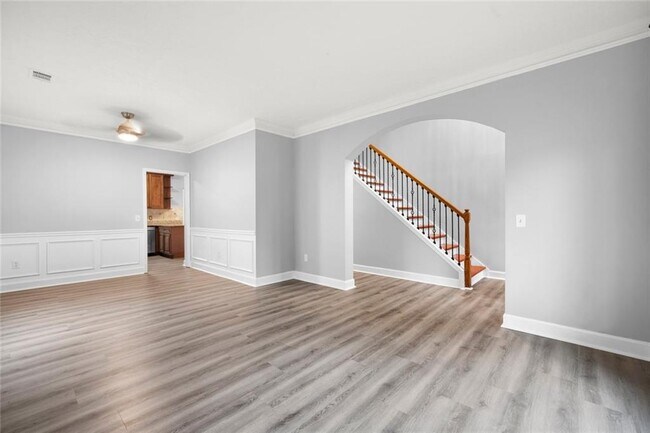 Building Photo - 702 Ashley Glen Ln