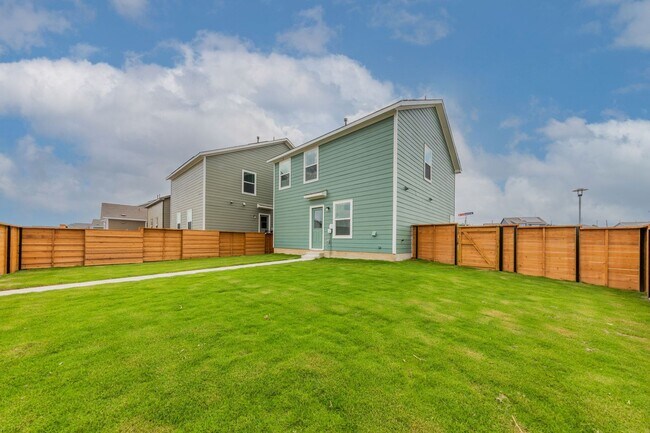 Building Photo - 252 Patagonia