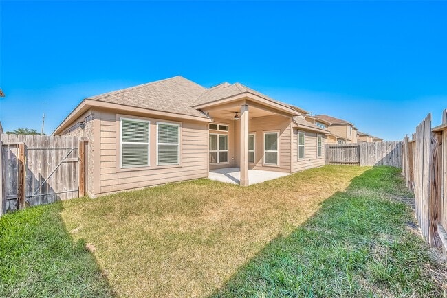 Building Photo - 4114 Soaring Elm