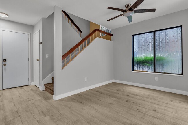 Building Photo - 3097 W Cheryllyn Ln