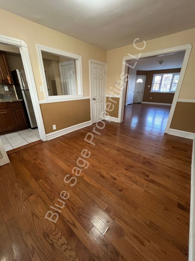 Building Photo - Beautiful 3 Bedroom 1 Bath in Upper Darby!