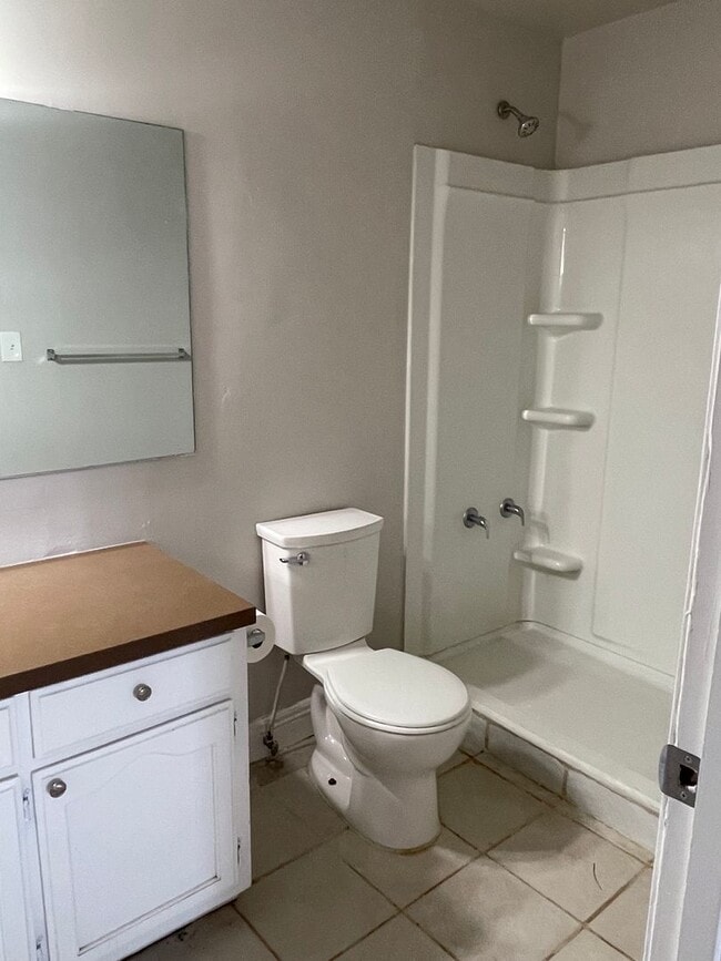 Building Photo - 265 Hudson Dr