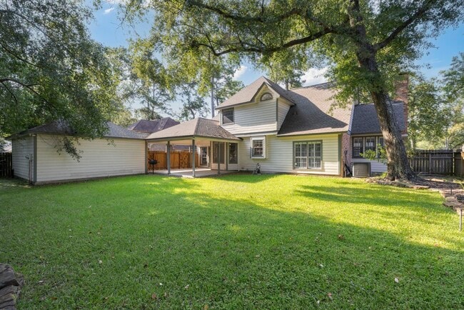 Building Photo - 2807 4 Pines Dr