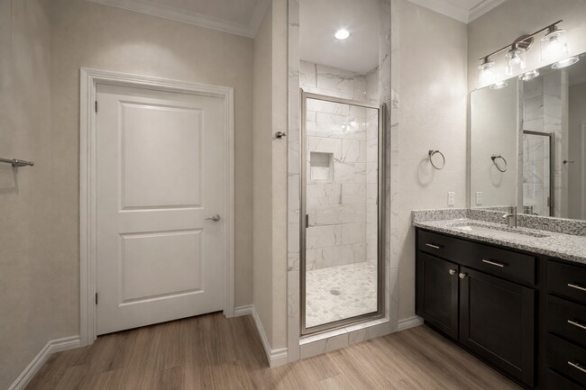 Building Photo - AVAILABLE NOW; APPLY AT OUR WEBSITE TODAY!!