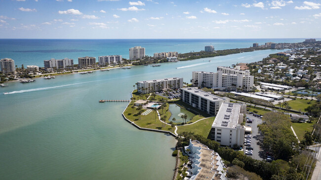 Building Photo - 100 Intracoastal Pl