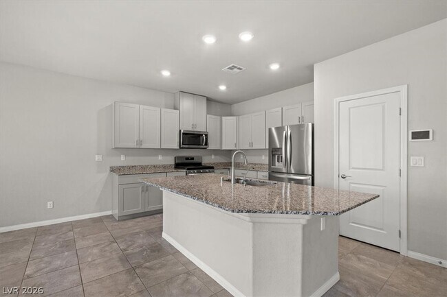Building Photo - 4035 Beech Fern Ave