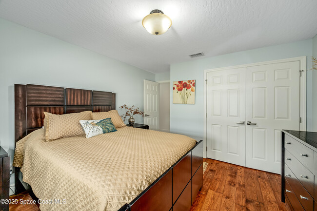 Building Photo - 3789 Peacock Dr