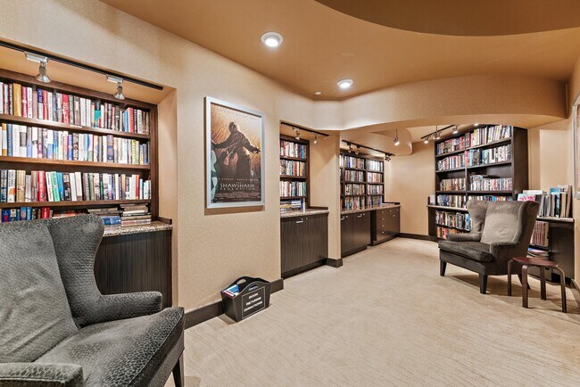 Building Photo - 3630 Gardens Pkwy