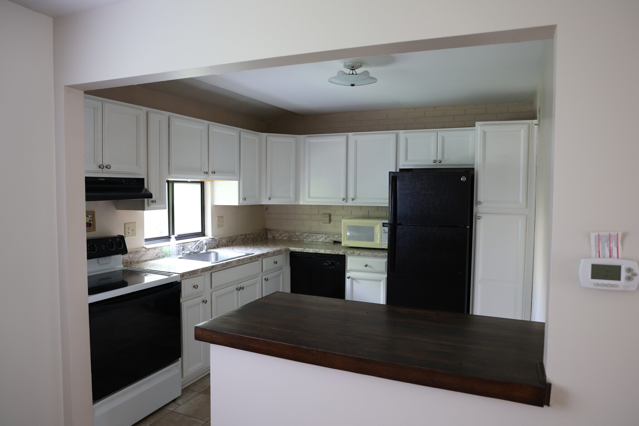Kitchen - 3164 Cheltenham Ct