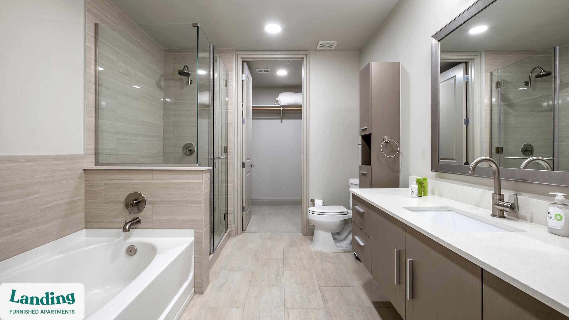 Building Photo - 1414 Wood Hollow Dr