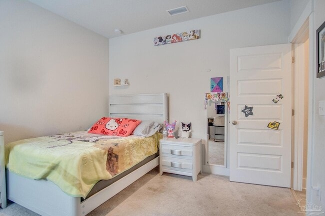 Building Photo - 229 Camellia Dr