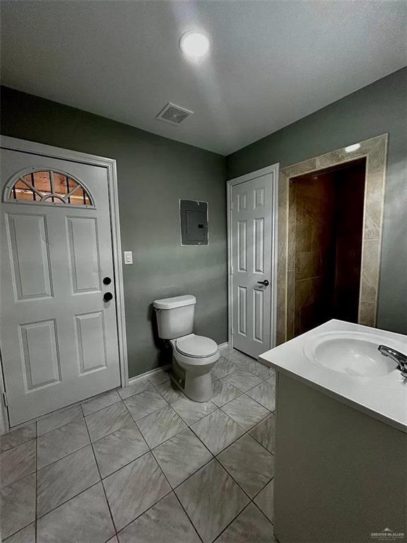 Building Photo - 24 Whitewing Dr