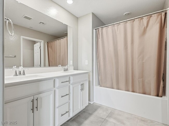 Building Photo - 6270 Cappadocia St