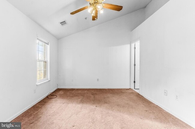 Building Photo - 2547 Legation Pl