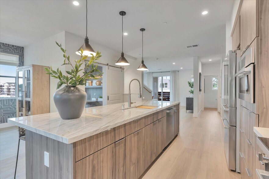 Kitchen - 3001 Ivory Ter