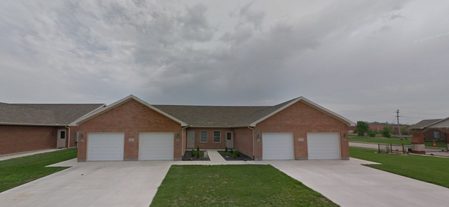 Building Photo - Modern & Spacious 2-Bedroom Ranch Condo – ...