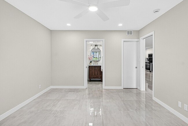 Building Photo - 3351 Spanish Trail