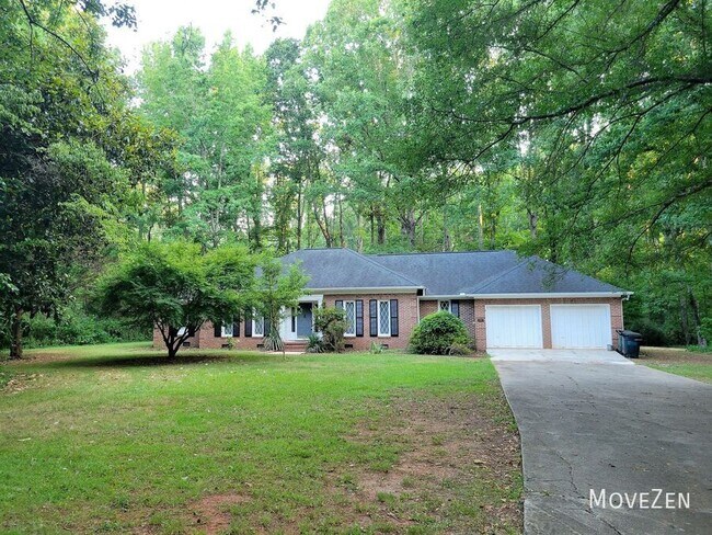Building Photo - 303 Driftwood Dr