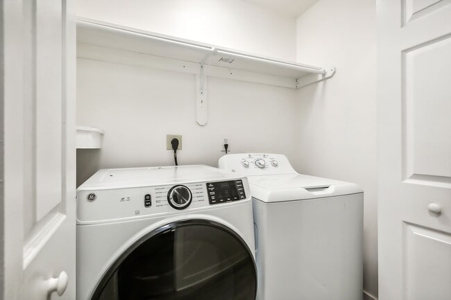 Building Photo - 23201 LA-1088