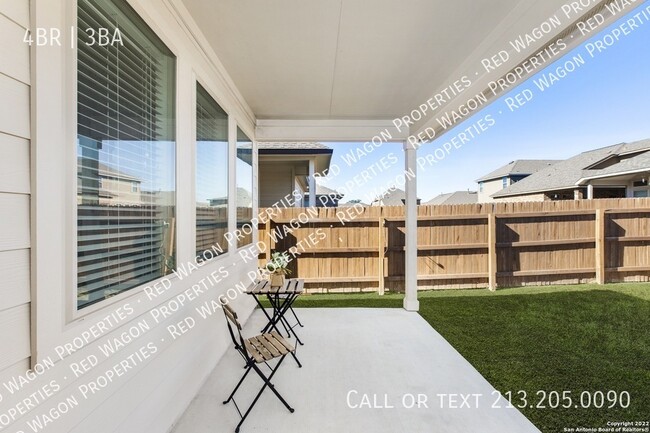 Building Photo - 9006 La Junta