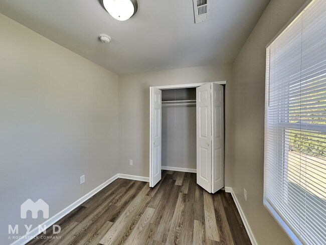 Building Photo - 3400 1st Ave